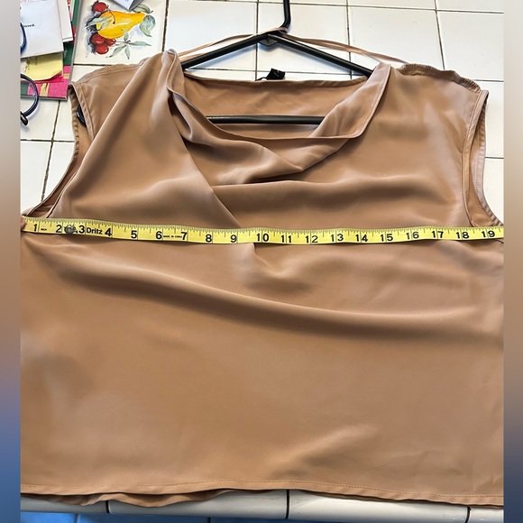 Banana Republic Factory cowl neck top. - Picture 5 of 6